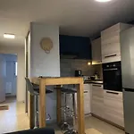 Apartamento Près De La Avec Balcon Et Parking Privé - Fr-1-336-69 Longeville-sur-Mer