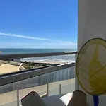 Près De La Avec Balcon Et Parking Privé - Fr-1-336-69 * Longeville-sur-Mer