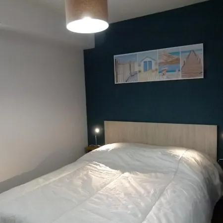 Apartment Pres De La Avec Balcon Et Parking Prive - Fr-1-336-69