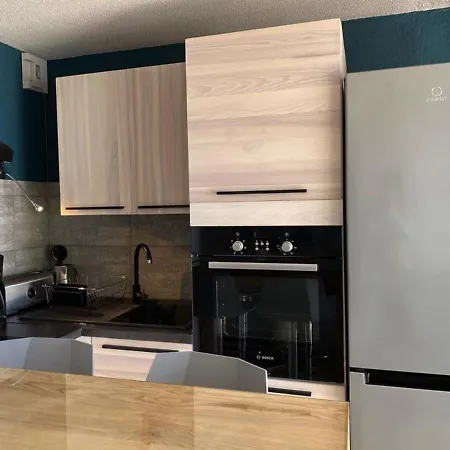 Pres De La Avec Balcon Et Parking Prive - Fr-1-336-69 לונגוויל-סור-מר