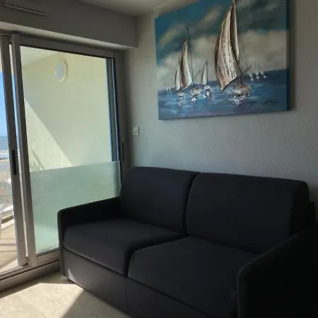 Pres De La Avec Balcon Et Parking Prive - Fr-1-336-69 公寓 滨海隆热维勒