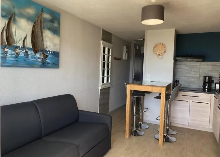 Pres De La Avec Balcon Et Parking Prive - Fr-1-336-69 דירה לונגוויל-סור-מר